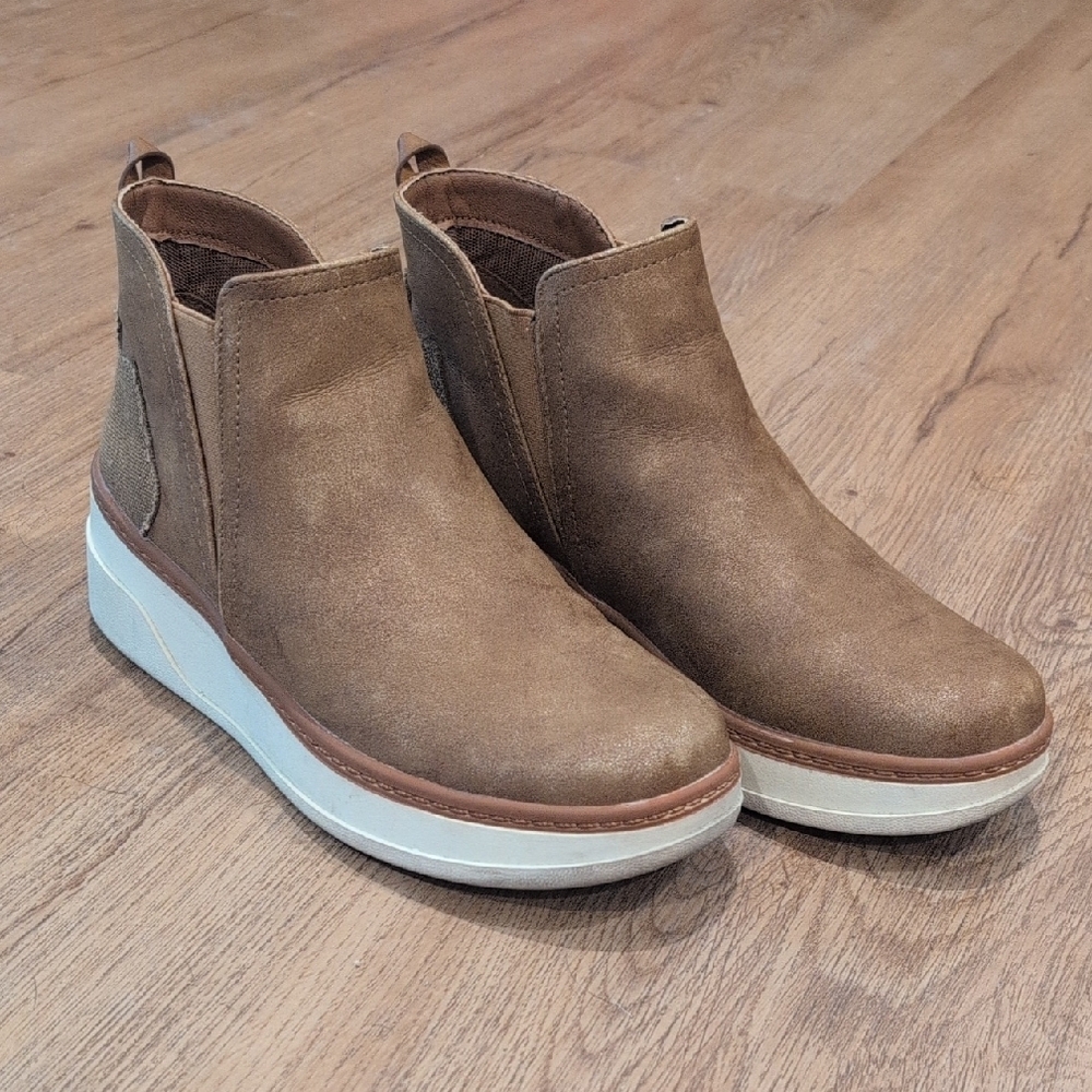 Blowfish Malibu Charming Sneaker Boot